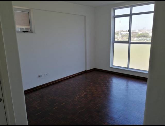 2 BEDROOM PROPERTY TO RENT IN NORTH BEACH